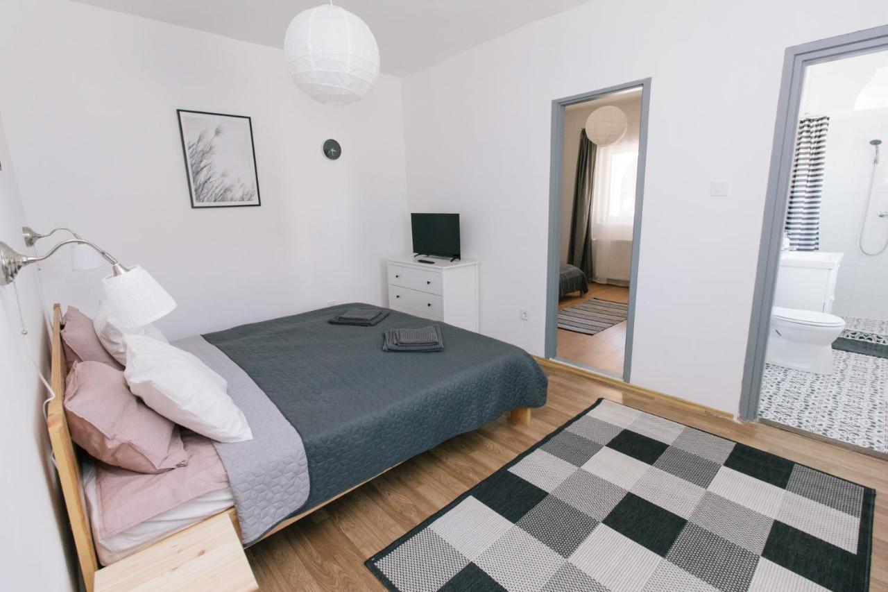 Alle Bed & Breakfast Keszthely Ngoại thất bức ảnh